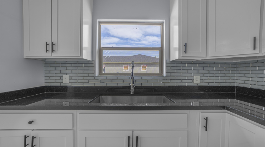 5409 Galicia Lane, LAREDO, Texas 78046, 3 Bedrooms Bedrooms, 4 Rooms Rooms,2 BathroomsBathrooms,Residential,For Sale,5409 Galicia Lane,20261429