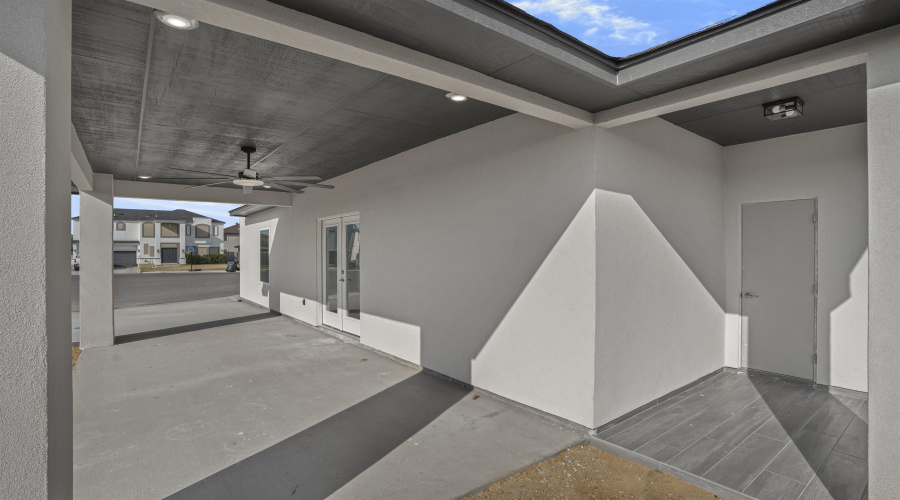 6001 Leopoldo Dr, Laredo, Texas 78045, 3 Bedrooms Bedrooms, 4 Rooms Rooms,2 BathroomsBathrooms,Residential,For Sale,6001 Leopoldo Dr,20261430