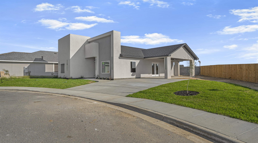 6001 Leopoldo Dr, Laredo, Texas 78045, 3 Bedrooms Bedrooms, 4 Rooms Rooms,2 BathroomsBathrooms,Residential,For Sale,6001 Leopoldo Dr,20261430