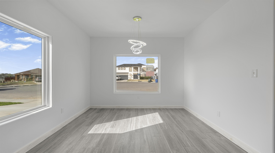 6001 Leopoldo Dr, Laredo, Texas 78045, 3 Bedrooms Bedrooms, 4 Rooms Rooms,2 BathroomsBathrooms,Residential,For Sale,6001 Leopoldo Dr,20261430