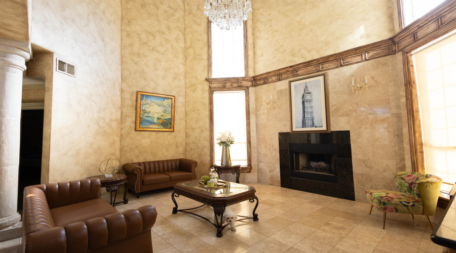 3001 Copperfield Cir, Laredo, Texas 78045, 5 Bedrooms Bedrooms, 15 Rooms Rooms,4 BathroomsBathrooms,Residential,For Sale,3001 Copperfield Cir,20261431