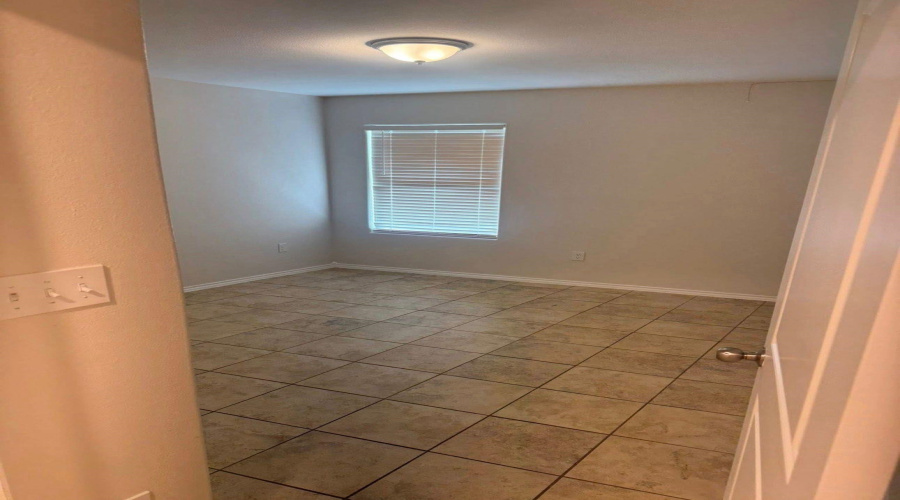 5202 Anacahuita Dr, Laredo, Texas 78046, 4 Bedrooms Bedrooms, 6 Rooms Rooms,2 BathroomsBathrooms,Residential,For Sale,5202 Anacahuita Dr,20261432