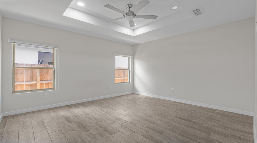 4017 Bella St., Laredo, Texas 78046, 3 Bedrooms Bedrooms, 5 Rooms Rooms,2 BathroomsBathrooms,Residential,For Sale,4017 Bella St.,20261434