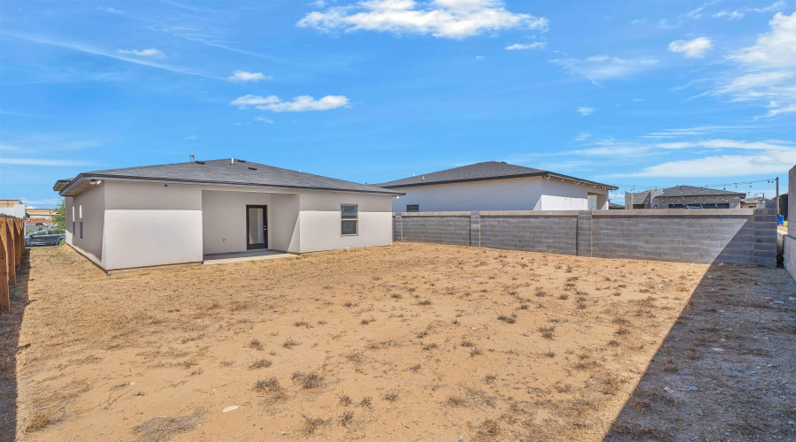 4017 Bella St., Laredo, Texas 78046, 3 Bedrooms Bedrooms, 5 Rooms Rooms,2 BathroomsBathrooms,Residential,For Sale,4017 Bella St.,20261434