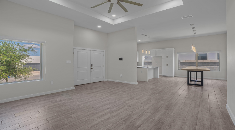 4017 Bella St., Laredo, Texas 78046, 3 Bedrooms Bedrooms, 5 Rooms Rooms,2 BathroomsBathrooms,Residential,For Sale,4017 Bella St.,20261434