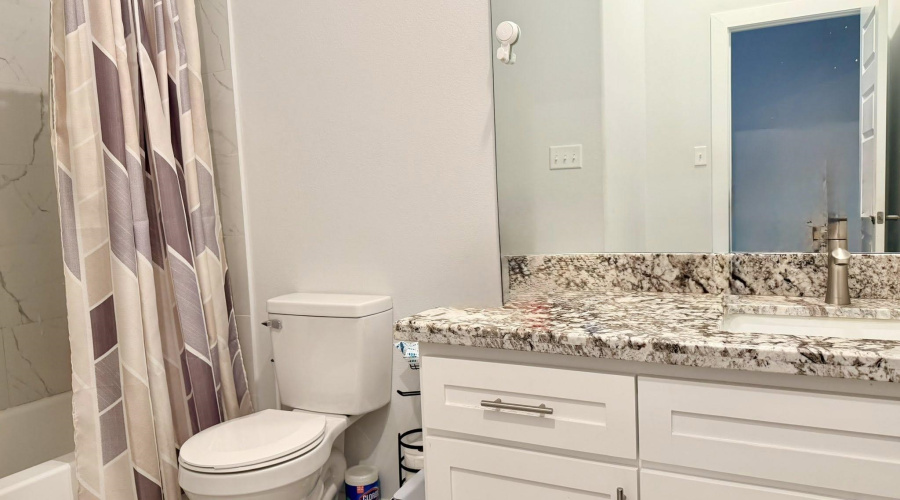 1611 Coba Dr., Laredo, Texas 78046, 4 Bedrooms Bedrooms, 7 Rooms Rooms,2 BathroomsBathrooms,Residential,For Sale,1611 Coba Dr.,20261435