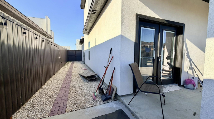 1611 Coba Dr., Laredo, Texas 78046, 4 Bedrooms Bedrooms, 7 Rooms Rooms,2 BathroomsBathrooms,Residential,For Sale,1611 Coba Dr.,20261435