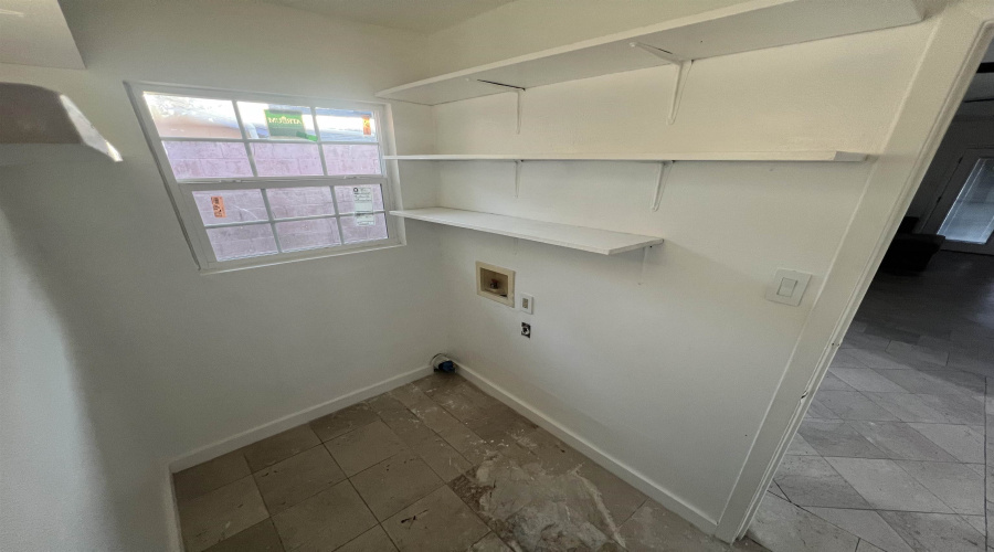 312 Candlewood Rd, Laredo, Texas 78045, 4 Bedrooms Bedrooms, 6 Rooms Rooms,4 BathroomsBathrooms,Residential,For Rent,312 Candlewood Rd,20261436