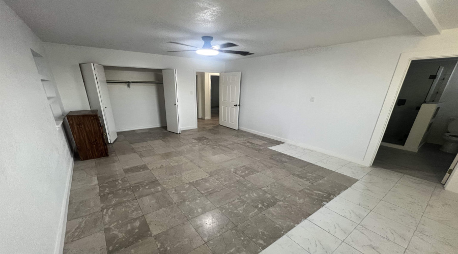 312 Candlewood Rd, Laredo, Texas 78045, 4 Bedrooms Bedrooms, 6 Rooms Rooms,4 BathroomsBathrooms,Residential,For Rent,312 Candlewood Rd,20261436