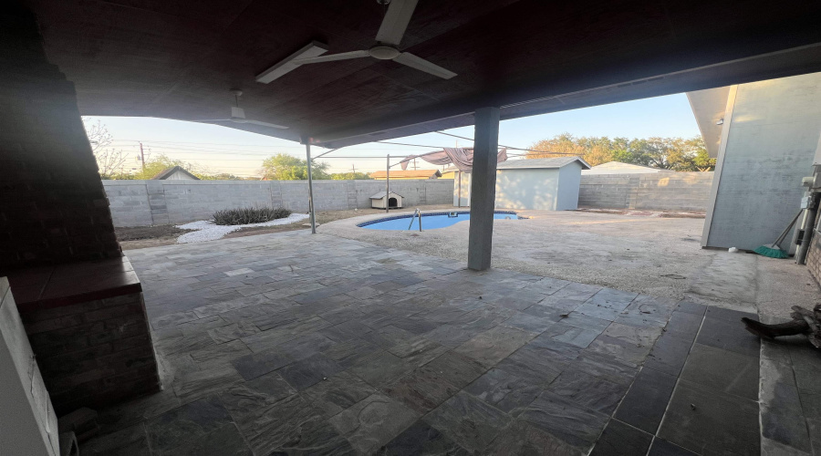 312 Candlewood Rd, Laredo, Texas 78045, 4 Bedrooms Bedrooms, 6 Rooms Rooms,4 BathroomsBathrooms,Residential,For Rent,312 Candlewood Rd,20261436