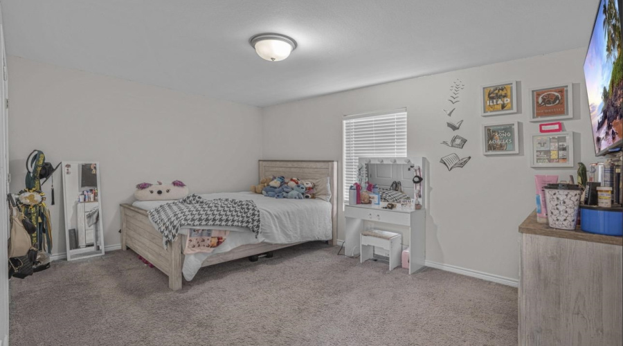 3708 Jaime Martin, Laredo, Texas 78046, 4 Bedrooms Bedrooms, 6 Rooms Rooms,2 BathroomsBathrooms,Residential,For Sale,3708 Jaime Martin,20261438