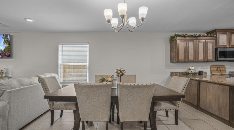 3708 Jaime Martin, Laredo, Texas 78046, 4 Bedrooms Bedrooms, 6 Rooms Rooms,2 BathroomsBathrooms,Residential,For Sale,3708 Jaime Martin,20261438