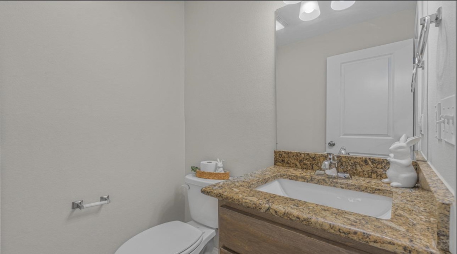 3708 Jaime Martin, Laredo, Texas 78046, 4 Bedrooms Bedrooms, 6 Rooms Rooms,2 BathroomsBathrooms,Residential,For Sale,3708 Jaime Martin,20261438