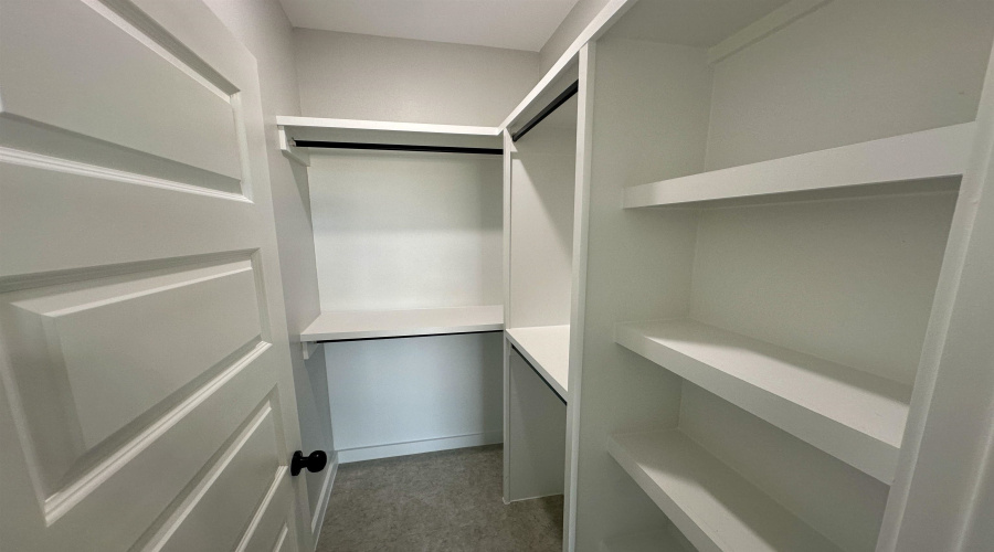 5014 Rio Seco St., Laredo, Texas 78046, 3 Bedrooms Bedrooms, 6 Rooms Rooms,2 BathroomsBathrooms,Residential,For Sale,5014 Rio Seco St.,20261439