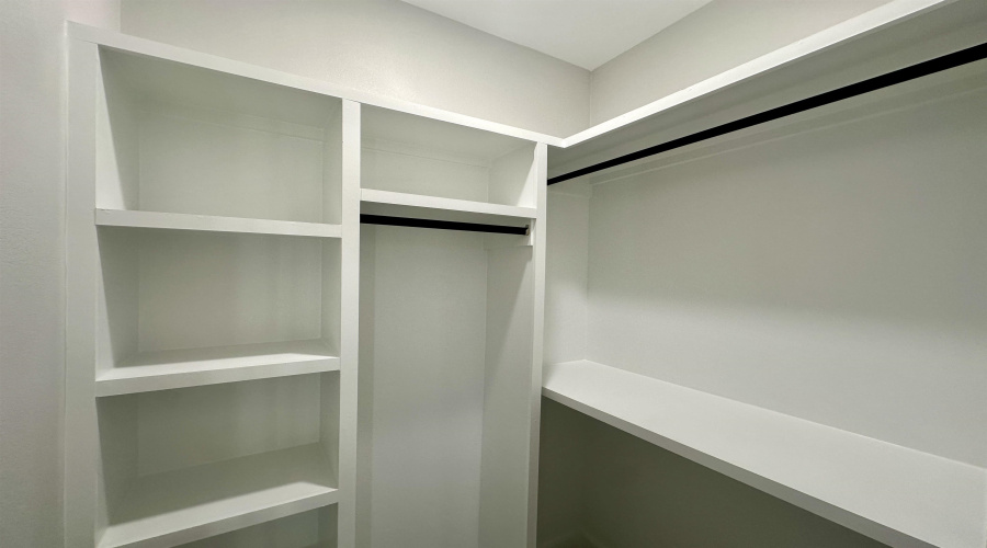 5014 Rio Seco St., Laredo, Texas 78046, 3 Bedrooms Bedrooms, 6 Rooms Rooms,2 BathroomsBathrooms,Residential,For Sale,5014 Rio Seco St.,20261439