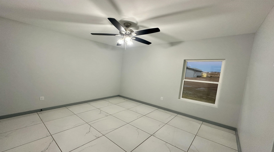 5014 Luna Grande Lp., Laredo, Texas 78046, 3 Bedrooms Bedrooms, 6 Rooms Rooms,2 BathroomsBathrooms,Residential,For Sale,5014 Luna Grande Lp.,20261440