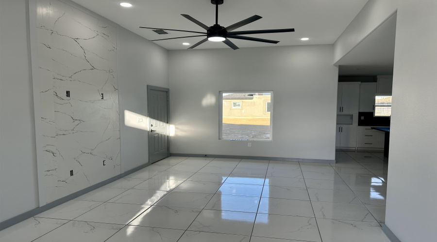 5014 Luna Grande Lp., Laredo, Texas 78046, 3 Bedrooms Bedrooms, 6 Rooms Rooms,2 BathroomsBathrooms,Residential,For Sale,5014 Luna Grande Lp.,20261440