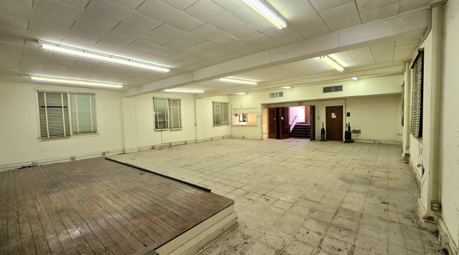 1019 Main Ave, Laredo, Texas 78040-4962, ,2 BathroomsBathrooms,Commercial retail/office,For Rent,1019 Main Ave,20261446