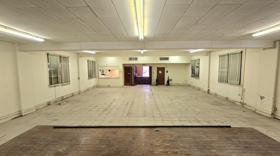 1019 Main Ave, Laredo, Texas 78040-4962, ,2 BathroomsBathrooms,Commercial retail/office,For Rent,1019 Main Ave,20261446