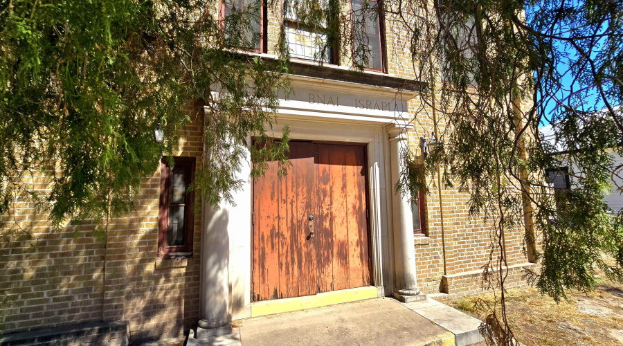 1019 Main Ave, Laredo, Texas 78040-4962, ,2 BathroomsBathrooms,Commercial retail/office,For Rent,1019 Main Ave,20261446