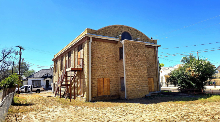 1019 Main Ave, Laredo, Texas 78040-4962, ,2 BathroomsBathrooms,Commercial retail/office,For Rent,1019 Main Ave,20261446