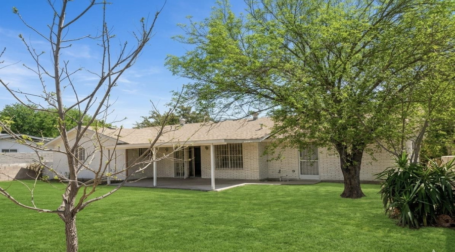 204 Esperanza Dr, Laredo, Texas 78041, 3 Bedrooms Bedrooms, 6 Rooms Rooms,2 BathroomsBathrooms,Residential,For Sale,204 Esperanza Dr,20261445