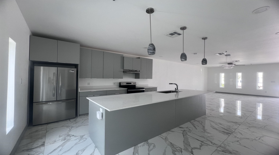 1011 Emerald Valley Dr., Laredo, Texas 78043, 3 Bedrooms Bedrooms, 5 Rooms Rooms,2 BathroomsBathrooms,Residential,For Rent,1011 Emerald Valley Dr.,20261449