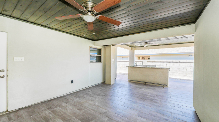 2319 Palos Lp, Laredo, Texas 78041-5940, 3 Bedrooms Bedrooms, 5 Rooms Rooms,2 BathroomsBathrooms,Residential,For Rent,2319 Palos Lp,20261451