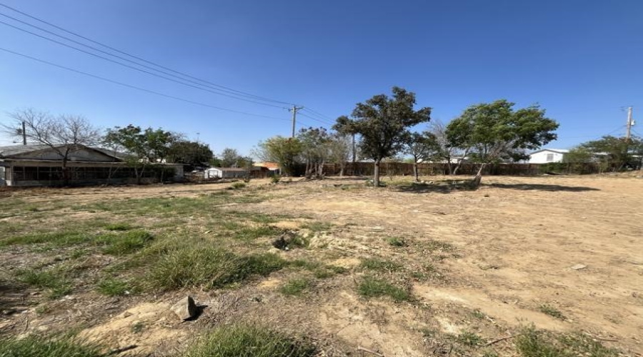 420 Hilltop Rd, Laredo, Texas 78045, ,Land,For Rent,420 Hilltop Rd,20261452