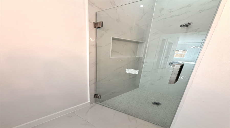 1704 Cordova Dr., Laredo, Texas 78046, 3 Bedrooms Bedrooms, 5 Rooms Rooms,2 BathroomsBathrooms,Residential,For Sale,1704 Cordova Dr.,20261453