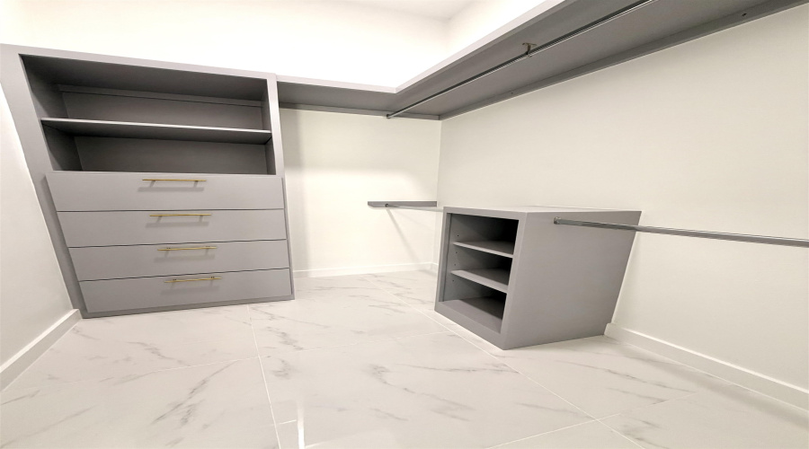 1704 Cordova Dr., Laredo, Texas 78046, 3 Bedrooms Bedrooms, 5 Rooms Rooms,2 BathroomsBathrooms,Residential,For Sale,1704 Cordova Dr.,20261453