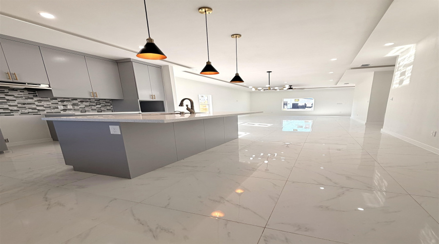 1704 Cordova Dr., Laredo, Texas 78046, 3 Bedrooms Bedrooms, 5 Rooms Rooms,2 BathroomsBathrooms,Residential,For Sale,1704 Cordova Dr.,20261453