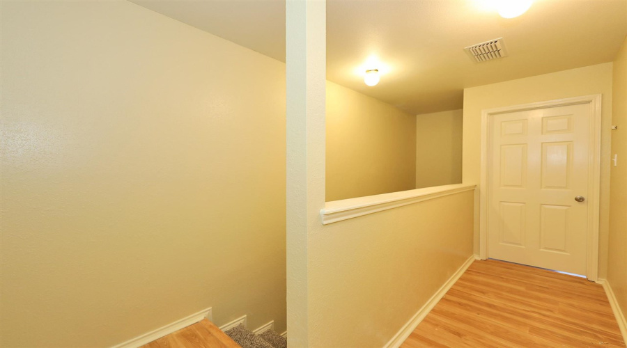 8911 McPherson Rd, Laredo, Texas 78045, 2 Bedrooms Bedrooms, 4 Rooms Rooms,2 BathroomsBathrooms,Residential,For Rent,8911 McPherson Rd,20261455