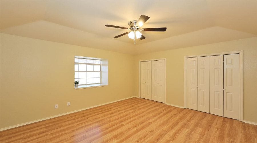 8911 McPherson Rd, Laredo, Texas 78045, 2 Bedrooms Bedrooms, 4 Rooms Rooms,2 BathroomsBathrooms,Residential,For Rent,8911 McPherson Rd,20261455