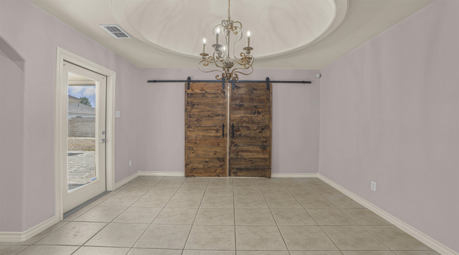 8710 Allegheny St, Laredo, Texas 78045, 3 Bedrooms Bedrooms, 5 Rooms Rooms,2 BathroomsBathrooms,Residential,For Sale,8710 Allegheny St,20261458