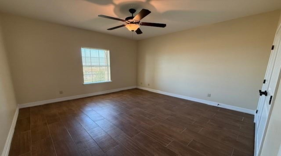 8216 Casa Verde Rd, Laredo, Texas 78041, 2 Bedrooms Bedrooms, 3 Rooms Rooms,2 BathroomsBathrooms,Residential,For Rent,8216 Casa Verde Rd,20261459