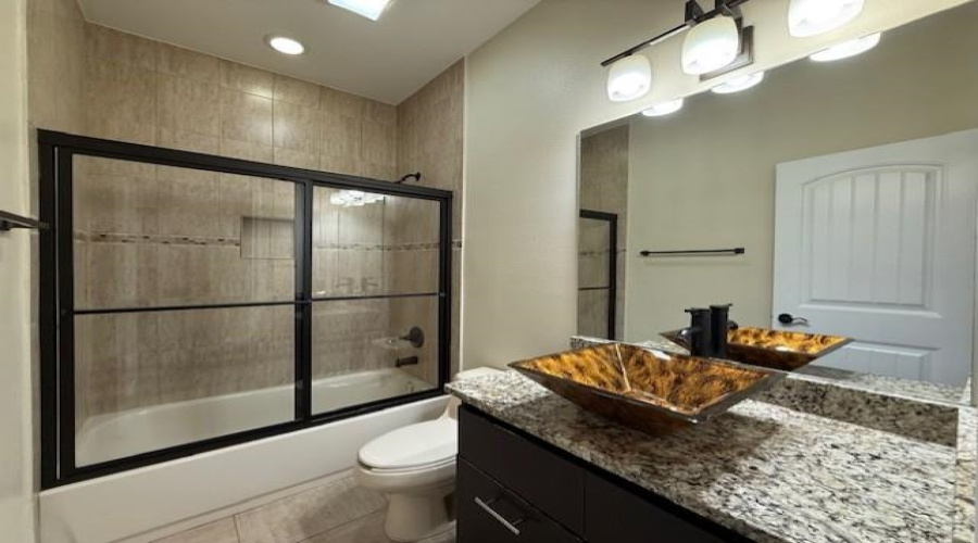 8216 Casa Verde Rd, Laredo, Texas 78041, 2 Bedrooms Bedrooms, 3 Rooms Rooms,2 BathroomsBathrooms,Residential,For Rent,8216 Casa Verde Rd,20261459