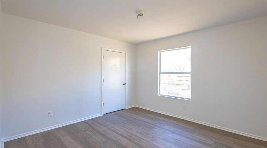 322 Ocean Dr, LAREDO, Texas 78043, 3 Bedrooms Bedrooms, 5 Rooms Rooms,2 BathroomsBathrooms,Residential,For Sale,322 Ocean Dr,20261461