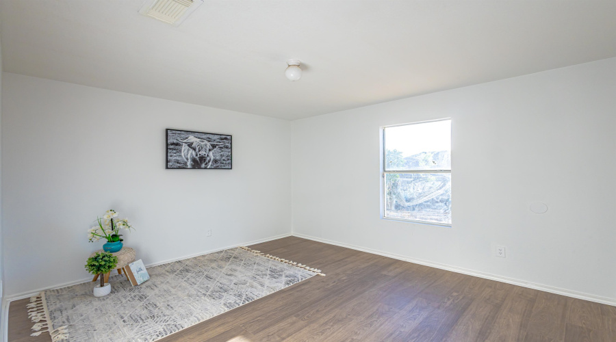 322 Ocean Dr, LAREDO, Texas 78043, 3 Bedrooms Bedrooms, 5 Rooms Rooms,2 BathroomsBathrooms,Residential,For Sale,322 Ocean Dr,20261461