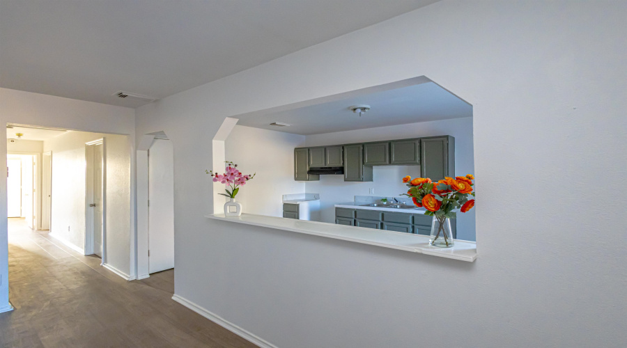 322 Ocean Dr, LAREDO, Texas 78043, 3 Bedrooms Bedrooms, 5 Rooms Rooms,2 BathroomsBathrooms,Residential,For Sale,322 Ocean Dr,20261461