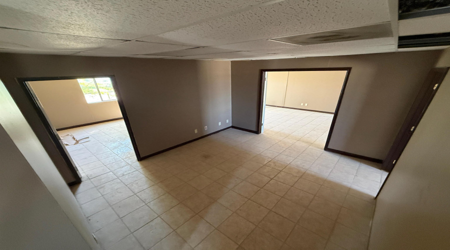 6141 TX State Hwy 359, Laredo, Texas 78045-1918, 1 Bedroom Bedrooms, 51 Rooms Rooms,2 BathroomsBathrooms,Commercial/industrial,For Rent,6141 TX State Hwy 359,20261468
