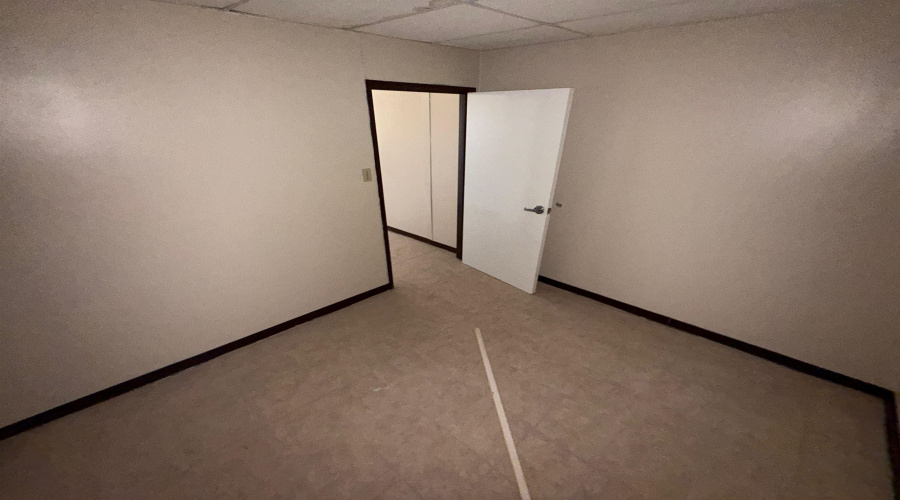 6141 TX State Hwy 359, Laredo, Texas 78045-1918, 1 Bedroom Bedrooms, 51 Rooms Rooms,2 BathroomsBathrooms,Commercial/industrial,For Rent,6141 TX State Hwy 359,20261468