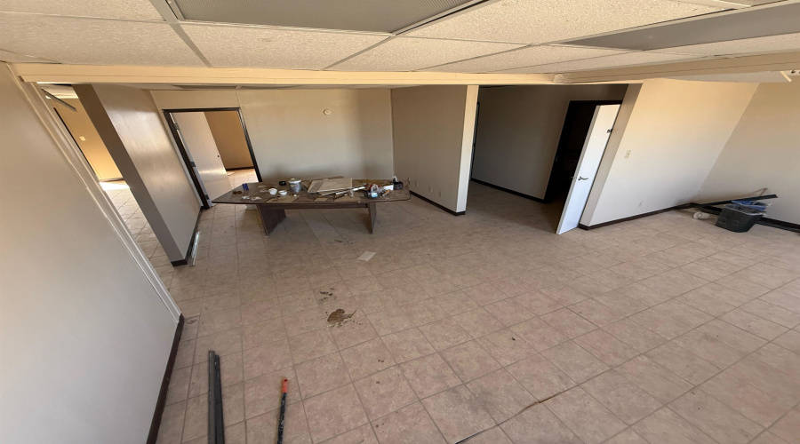 6141 TX State Hwy 359, Laredo, Texas 78045-1918, 1 Bedroom Bedrooms, 51 Rooms Rooms,2 BathroomsBathrooms,Commercial/industrial,For Rent,6141 TX State Hwy 359,20261468