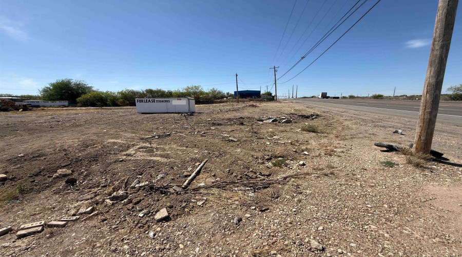 6141 TX State Hwy 359, Laredo, Texas 78045-1918, 1 Bedroom Bedrooms, 51 Rooms Rooms,2 BathroomsBathrooms,Commercial/industrial,For Rent,6141 TX State Hwy 359,20261468