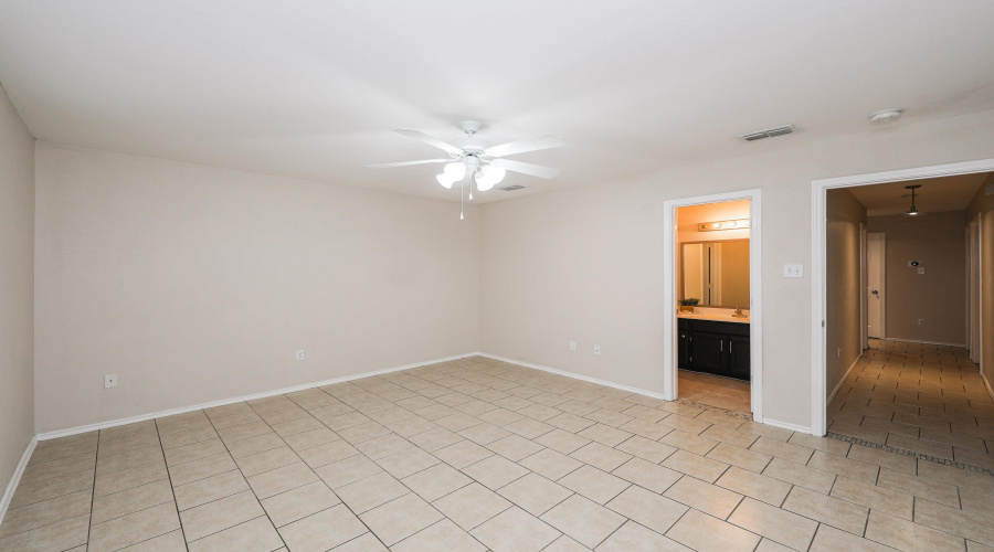 907 Palafox Dr, LAREDO, Texas 78045, 4 Bedrooms Bedrooms, 6 Rooms Rooms,2 BathroomsBathrooms,Residential,For Sale,907 Palafox Dr,20261462