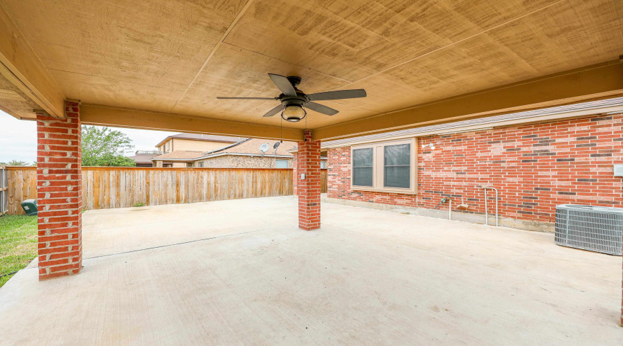 907 Palafox Dr, LAREDO, Texas 78045, 4 Bedrooms Bedrooms, 6 Rooms Rooms,2 BathroomsBathrooms,Residential,For Sale,907 Palafox Dr,20261462