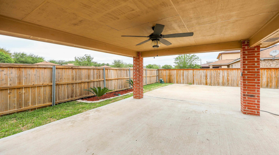 907 Palafox Dr, LAREDO, Texas 78045, 4 Bedrooms Bedrooms, 6 Rooms Rooms,2 BathroomsBathrooms,Residential,For Sale,907 Palafox Dr,20261462