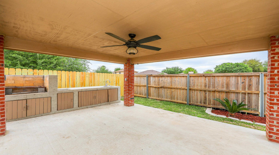 907 Palafox Dr, LAREDO, Texas 78045, 4 Bedrooms Bedrooms, 6 Rooms Rooms,2 BathroomsBathrooms,Residential,For Sale,907 Palafox Dr,20261462