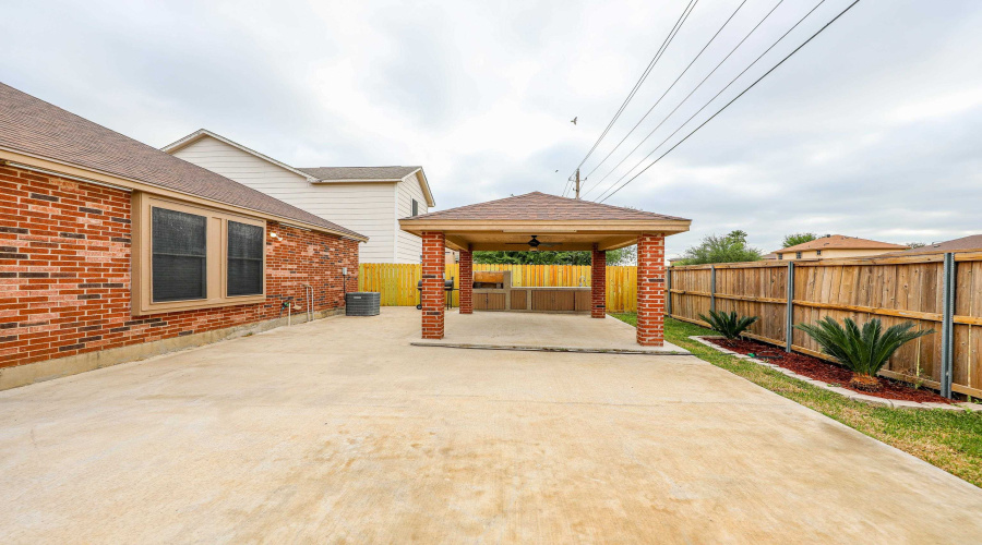 907 Palafox Dr, LAREDO, Texas 78045, 4 Bedrooms Bedrooms, 6 Rooms Rooms,2 BathroomsBathrooms,Residential,For Sale,907 Palafox Dr,20261462