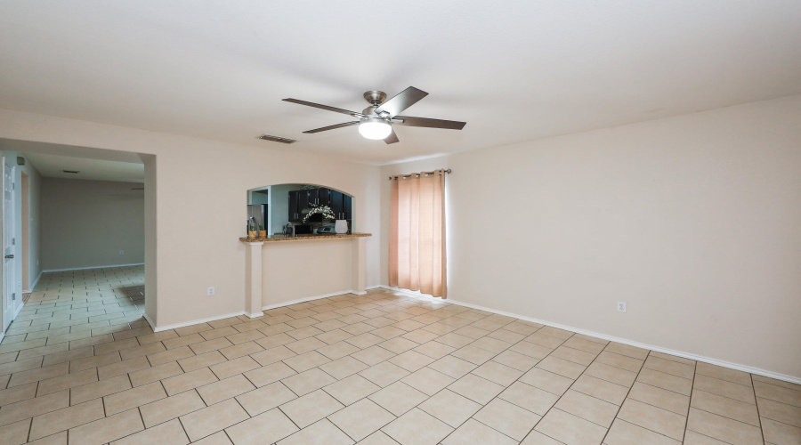 907 Palafox Dr, LAREDO, Texas 78045, 4 Bedrooms Bedrooms, 6 Rooms Rooms,2 BathroomsBathrooms,Residential,For Sale,907 Palafox Dr,20261462